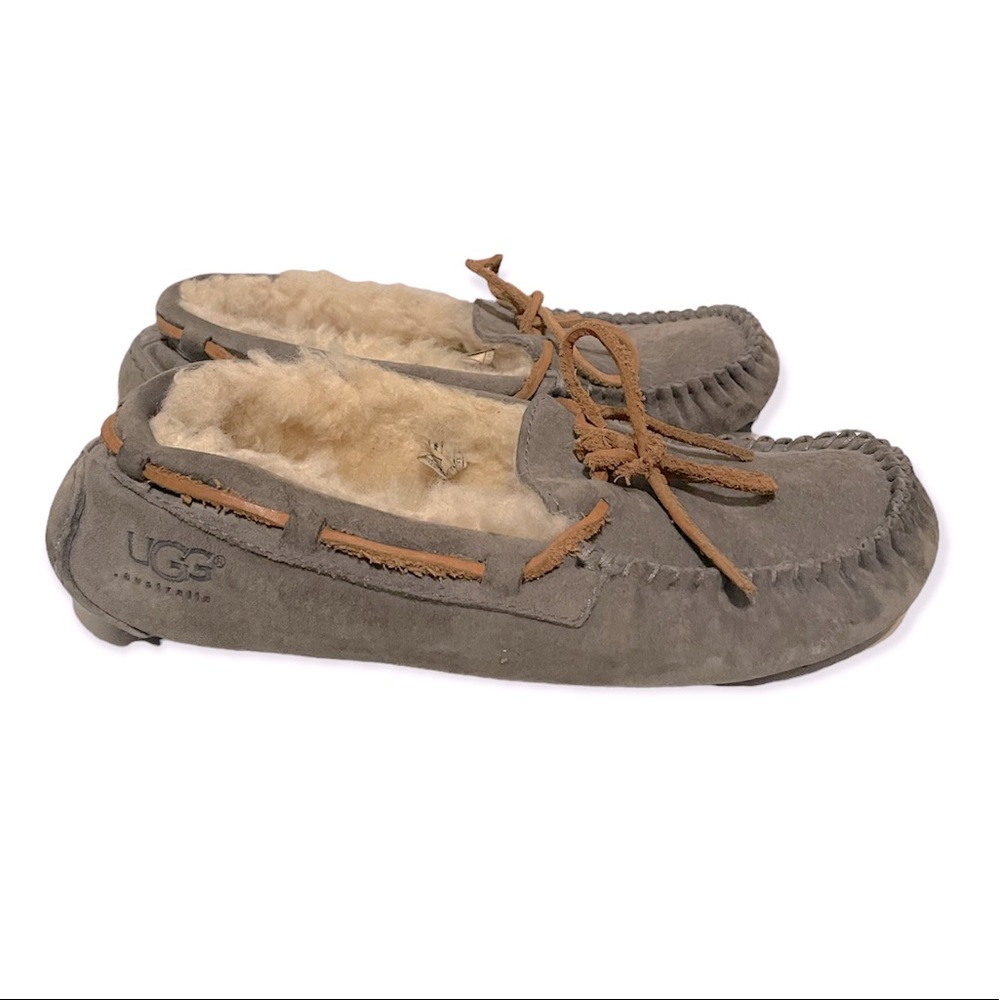 Ugg Bella 11 Ugg plush lined Moccasin slipper - Picture 3 of 6